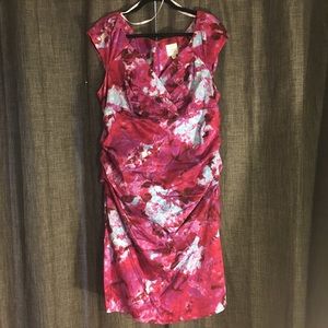 Suzy Chin for Maggy Boutique Fuchsia Body Dress